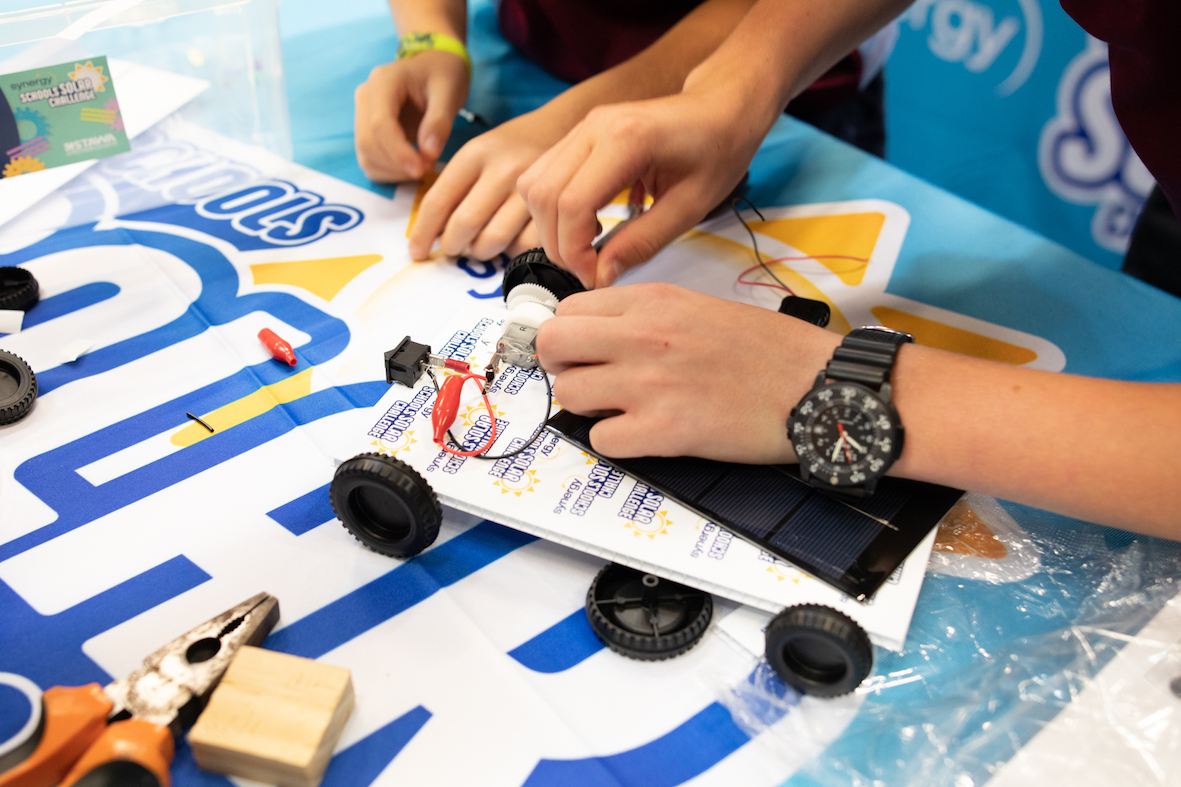 Building the model car